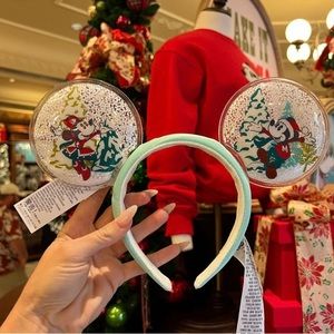 🐭Disney Mickey and Minnie Mouse Snow Globe Christmas Ear headband🐭